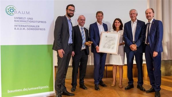 B.A.U.M. تكّرم المدير التنفيذي للعمليات في 