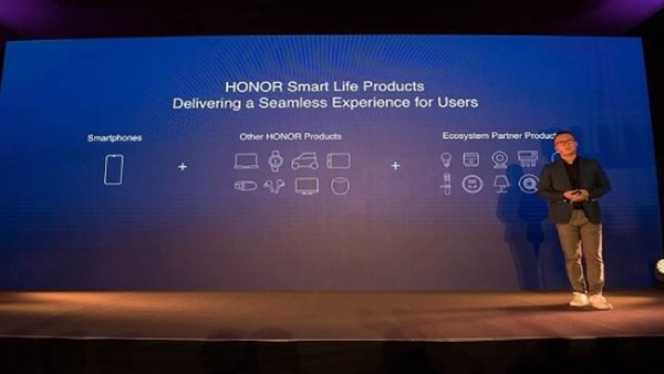 صور| خلال معرض IFA 2019 .. هونرتكشف النقاب عن أجهزتها القابلة للارتداء وتقنيات المنزل الذكي  وتقدم تطبيق خاص لمن لديهم مشاكل بصرية 