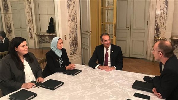 وزير الاتصالات يبحث مع مؤسسات فرنسية التعاون في تعزيز ريادة الأعمال ودعم الابتكار التكنولوجي للشباب في مصر