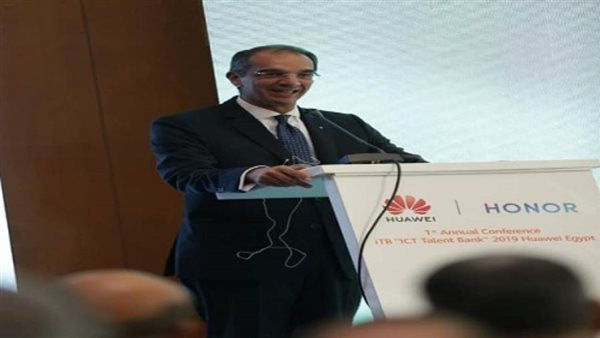 فيديو | وزير الاتصالات يشهد فاعلية إطلاق هواوي لبرنامج 