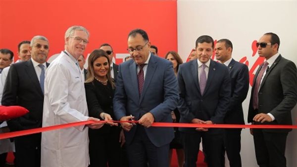 رئيس الوزراء يشهد افتتاح مصنع بسكو مصر