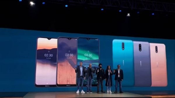  في حدث عالمي تحت سفح الهرم.. نوكيا تطلق جهازها 2.3  بتقنية الذكاء الاصطناعي 