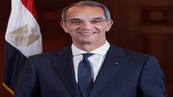 وزيرالاتصالات يصدر قراراً بإعادة تشكيل لجنة حماية حقوق المستخدمي بالجهاز القومي لتنظيم الاتصالات