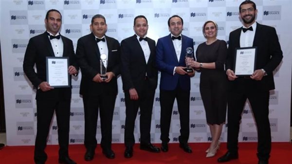 بنك القاهرة يحصد جائزتي الأفضل في 