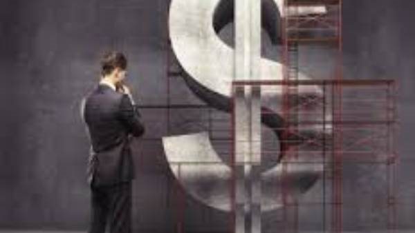 استقرار نسبى للدولار أمام الجنيه المصرى خلال التعاملات اليوم