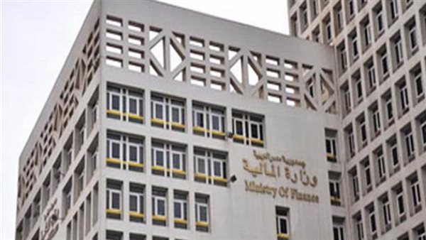 المالية: تكليفات الرئيس بمساندة القطاعات المتضررة من «كورونا» دخلت حيز التنفيذ 