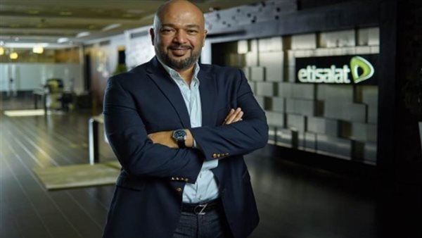 الرئيس التنفيذي لشركة اتصالات مصر: بناء محطة تقوية بالعزل الصحي بمرسى علم تم في وقت قياسي