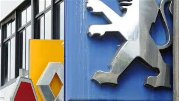 فرنسا تعلن عن خطة دعم “رينو وبيجو وسيتروين” بـ8 مليارات يورو