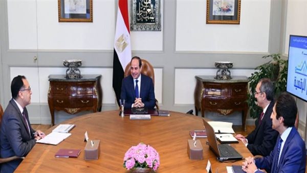 السيسي يوجه بتطوير منظومة الإنترنت لاستيعاب الاستخدام الكثيف نتيجة لتداعيات كورونا