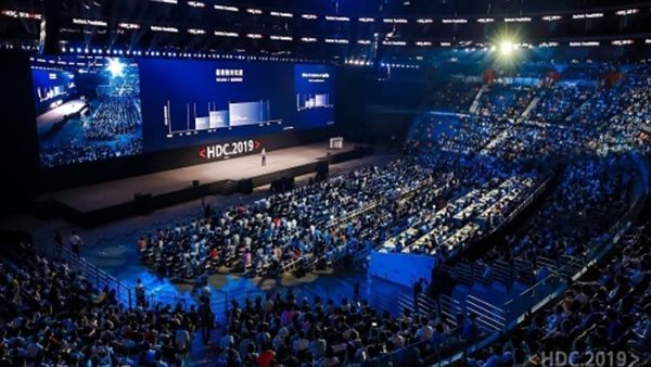 زيادة  مستخدمي منصة خدمات هواوي ليصل الى 700 مليون خلال النصف الاول من 2020