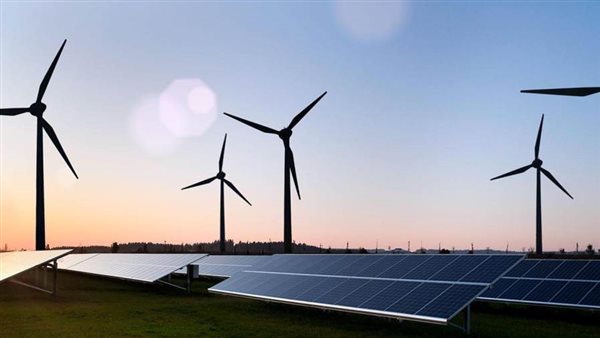 مصر تستهدف استثمار 6 مليارات جنيه بمجال الطاقة الجديدة والمتجددة خلال عام