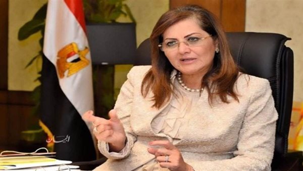 التخطيط: تنفيذ 37 مشروعاً تنموياً في قطاع البترول بتكلفة 431 مليار جنيه