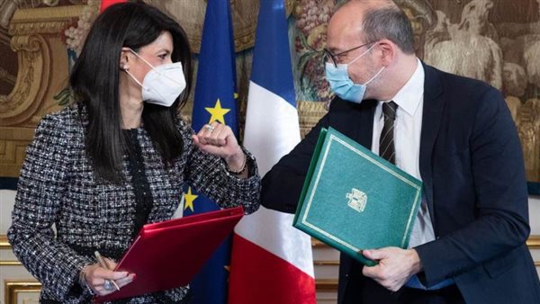 المشاط توقع تمويلات بـ 715.6 مليون يورو مع الوكالة الفرنسية للتنمية