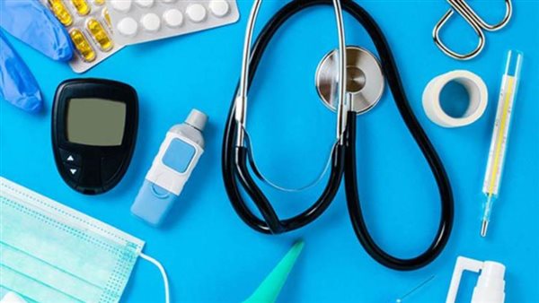 المستلزمات الطبية: انخفاض اسعار خامات الماسك من 13 ألف دولار للطن لـ6000 دولار