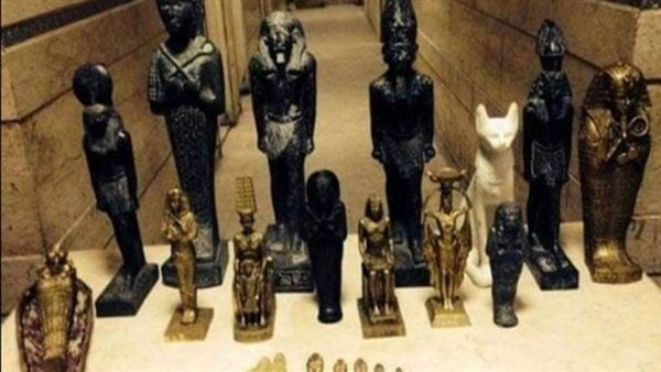 السياحة المصرية تعلن استرداد 450 قطعة أثرية مهربة من الإمارات