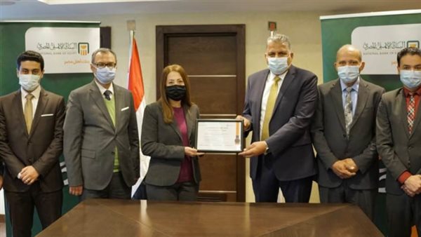 البنك الأهلي يحتفظ بشهادة التوافق مع معايير متطلبات هيئتي فيزا وماستركارد PCI DSS