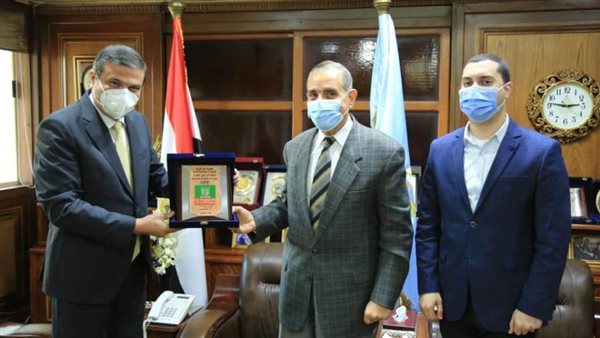 علاء فاروق يبحث التعاون بين البنك الزراعي ومحافظة كفر الشيخ لتوفير فرص عمل للشباب