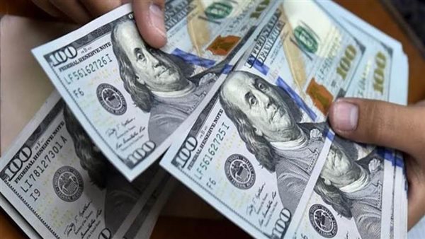 الدولار يتراجع 4 قروش في كبرى البنوك بمنتصف تعاملات اليوم الأحد