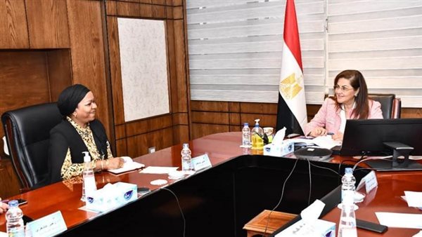 السعيد تلتقي بمدير المكتب الإقليمي للبنك الإسلامي للتنمية لبحث تدعيم روابط التعاون