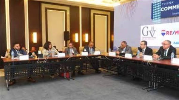 انعقاد المائدة المستديرة  