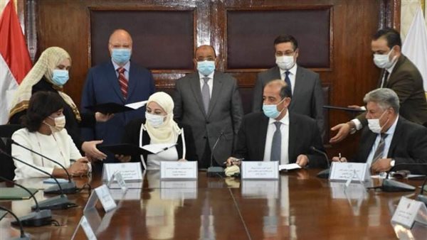 بنك التعمير والإسكان يشارك في مبادرة إتاحة أرصفة القاهرة لذوي الاحتياجات الخاصة