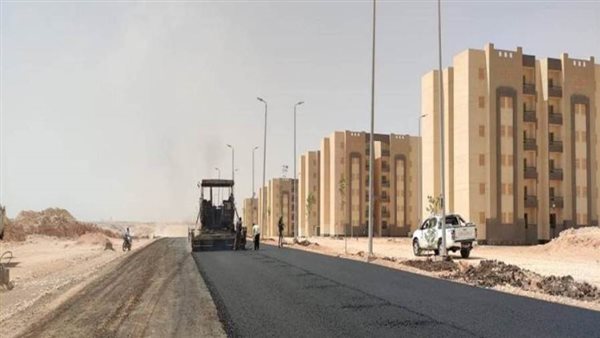 رئيس الجهاز: رفع كفاءة وتطوير الطرق بالحي الثالث بمدينة العاشر من رمضان