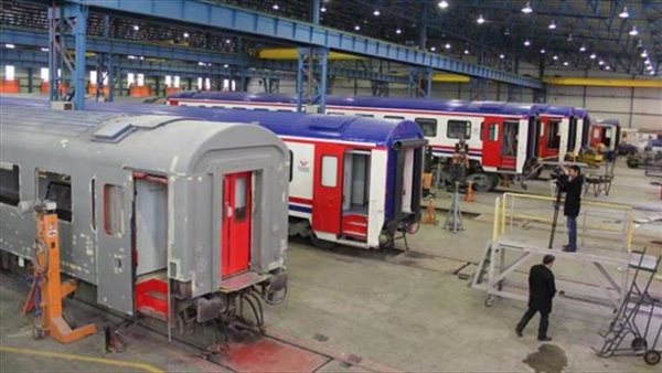 النقل تنفي زيادة أسعار تذاكر السفر لقطارات السكك الحديدية