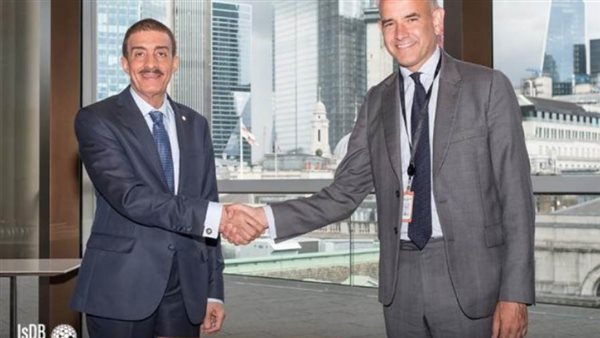 «الإسلامي للتنمية» وبلومبرج يتعاونان لتمكين رواد الأعمال المصرفية في 9 دول بينها مصر