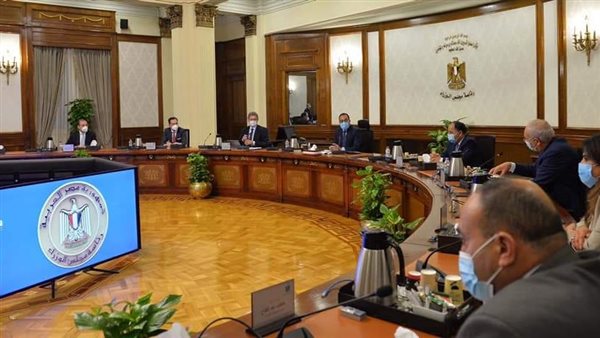 رئيس الوزراء يلتقي وفدًا من كبار أعضاء الرابطة الأفريقية لمصنعي السيارات