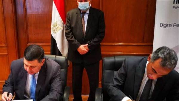وزير قطاع الأعمال يشهد توقيع بروتوكول بين «القابضة للنقل» و«إي فاينانس» للربط والتحصيل الإلكتروني