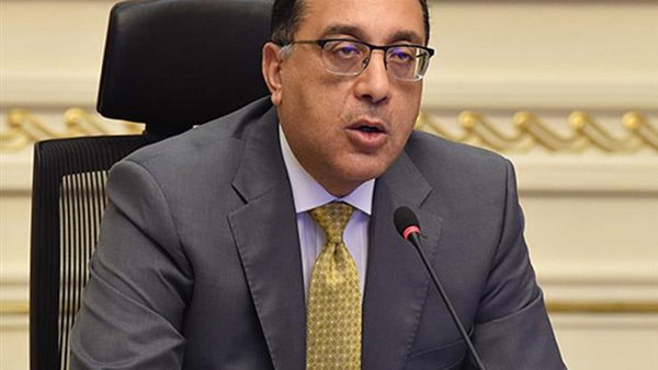 مدبولي: توجيهات رئاسية بدعم وتطوير قطاع الصناعة