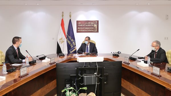 نشاط مكثف للرئيس التنفيذي لشركة 