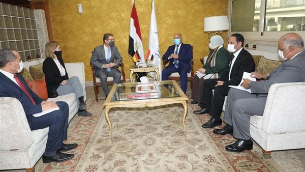 الوزير يبحث مع السفير الألماني الموقف التنفيذي لعدد من مشروعات النقل المشتركة