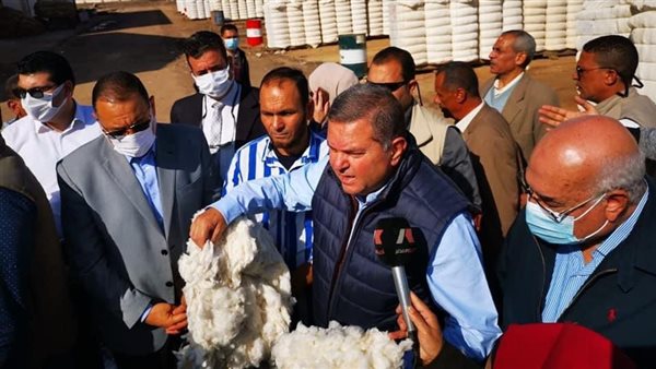 بتكلفة 150 مليون جنيه.. توفيق يتفقد التشغيل التجريبي لمحلج الزقازيق المطور