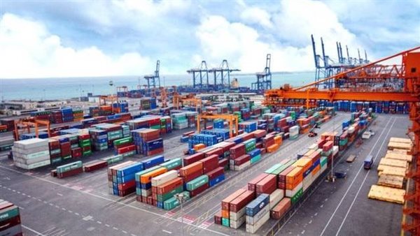 عجز الميزان التجارى لمصر ينخفض بنسبة 53% خلال أبريل