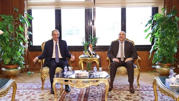  الطيران المدنى تتعاون مع الاتصالات لتنفيذ مشروعات قائمة على التكنولوجيا والذكاء الاصطناعي