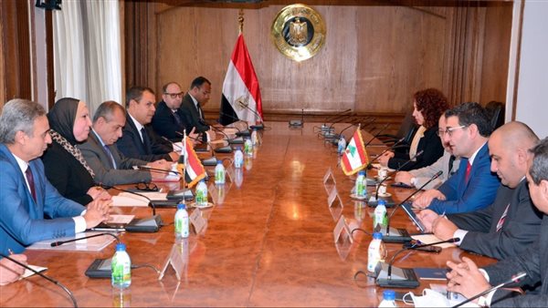وزيرة التجارة والصناعة تبحث مع وزير الزراعة اللبنانى سبل تيسير حركة التبادل التجارى بين البلدين