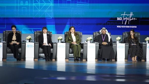 هالة السعيد: توفير كل الخدمات الأساسية في أكثر من 357 منطقة غير اّمنة بمصر