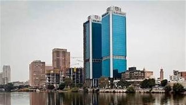 بالتعاون مع البنك الأهلي.. استحداث جائزة لأفضل ناشر عربي وزيادة قيمة جوائز معرض الكتاب