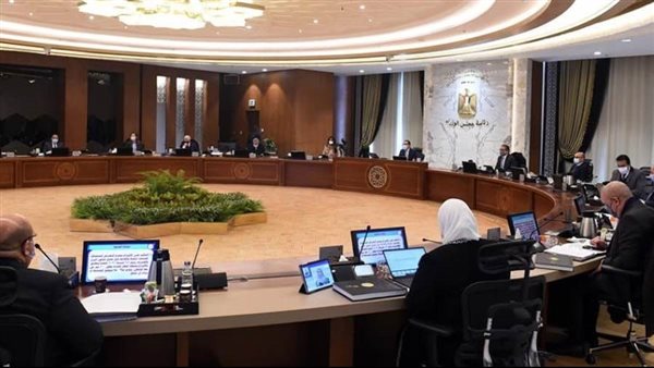 «الوزراء» يوافق على اتفاقية تمويل مترو الإسكندرية بين مصر والبنك الأوروبي لإعادة الإعمار