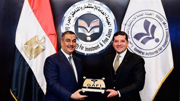 الرئيس التنفيذي لهيئة الاستثمار يبحث مع محافظ المركزي العراقي العلاقات الاستثمارية المشتركة