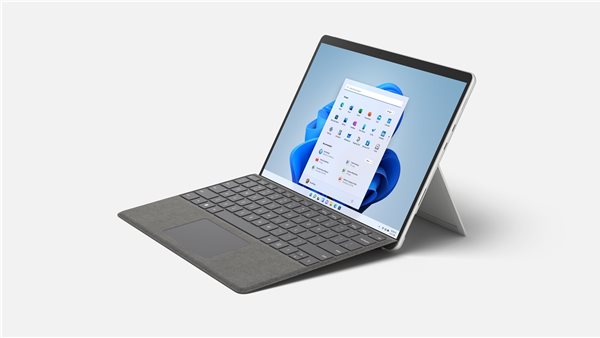 مايكروسوفت تطلق جهاز ''Surface Pro 8'' في مصر