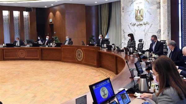 وزيرة التعاون الدولي تستعرض تقريرًا بشأن التمويل الميسر خلال العام 2021