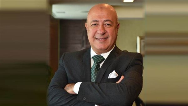 أبوالفتوح: وحدة البنك الأهلي المتنقلة بالعاصمة الإدارية لاقت إقبالًا كبيرًا