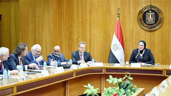 جامع تبحث مع وفد من كبريات الشركات الألمانية فرص التعاون الصناعي والاستثماري