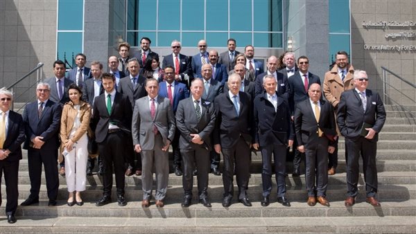  وفد كبير من الشركات الألمانية والفرنسية يزور المنطقة الاقتصادية لقناة السويس 