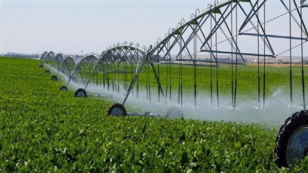 وزير الري يستعرض مجهودات تنفيذ مشروعات الري الحديث بالتعاون مع بنكي الأهلي والزراعي