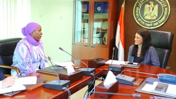 المشاط تبحث مع المدير الإقليمي لمجموعة البنك الإسلامي للتنمية الاستراتيجية التمويلية للبنك وتوجهاته المستقبلية