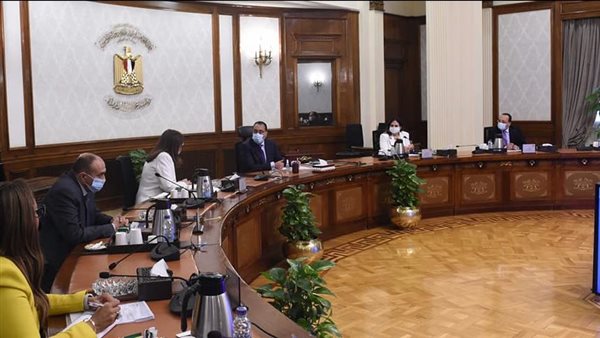 رئيس الوزراء يتابع إجراءات البرنامج الوطنى للإصلاحات الهيكلية