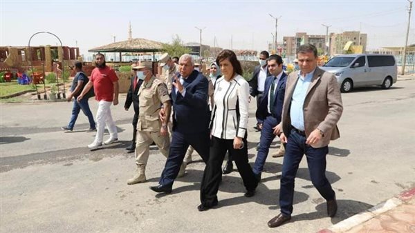 الزملوط يستقبل رئيس البنك الزراعي لإطلاق مبادرة باب رزق بقنا «صور»